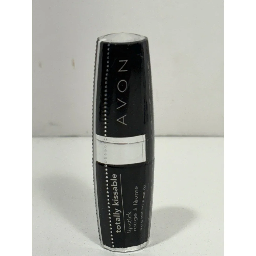 Avon Totally Kissable Lipstick In LOVELY‎ DOVEY PINK NOS Sealed